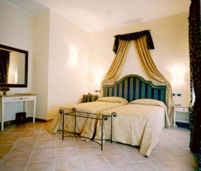 Отель Hotel Urbano V  Монтефьясконе